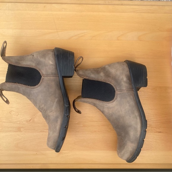 Blundstone women’s series 1677 heeled - Picture 5 of 6